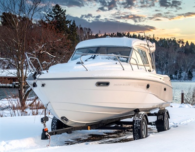 Winterizing Your Boat: Why Indoor Storage in Central IL is the Best Choice